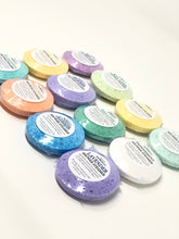 Load image into Gallery viewer, Shower Steamers - Oily BlendsShower Steamers
